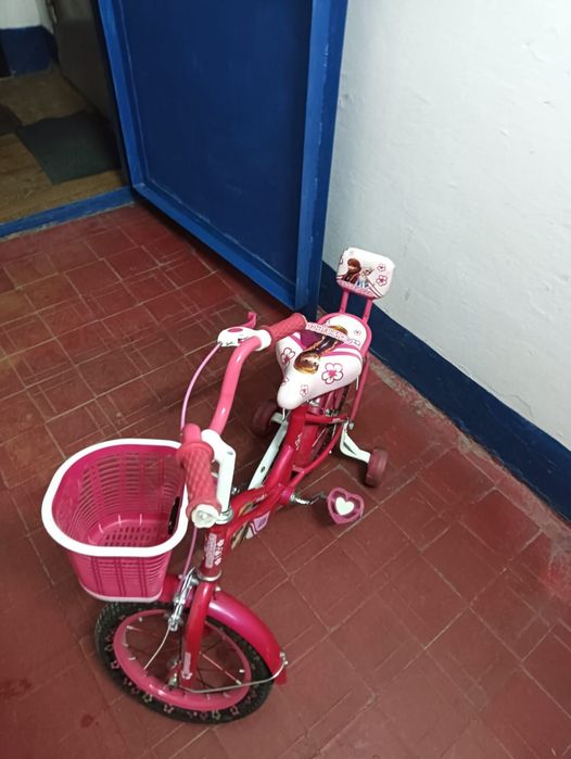 Продам  велосипед для девочек  в хорошем состоянии