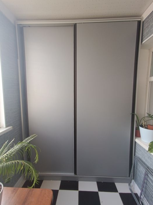 Шкаф двух сторонный