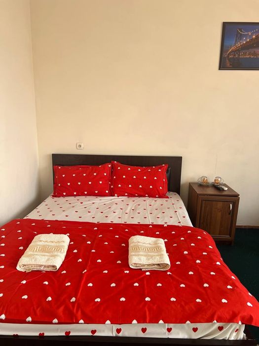 Xotel  Гостинитса Xotel gastinitsa bez zaks fakat paspurt kerek bulad