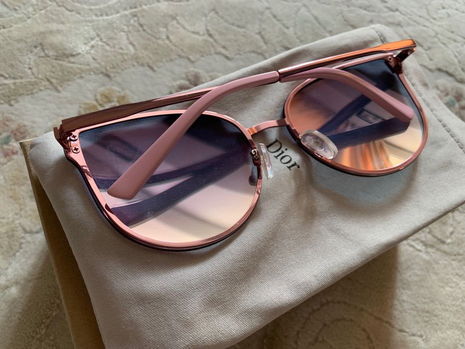 Солнцезащитные очки женские