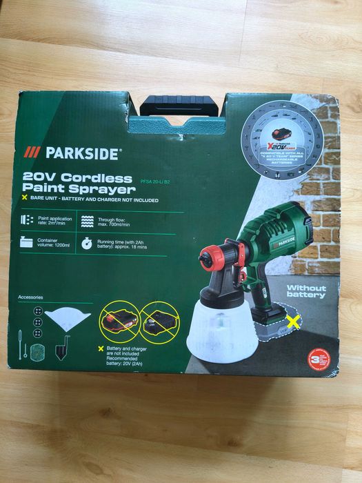 Pistol vopsit Parkside pe acumulator. Nou