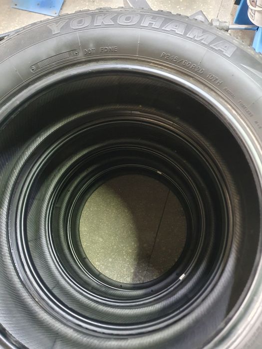 Продам шины комплект