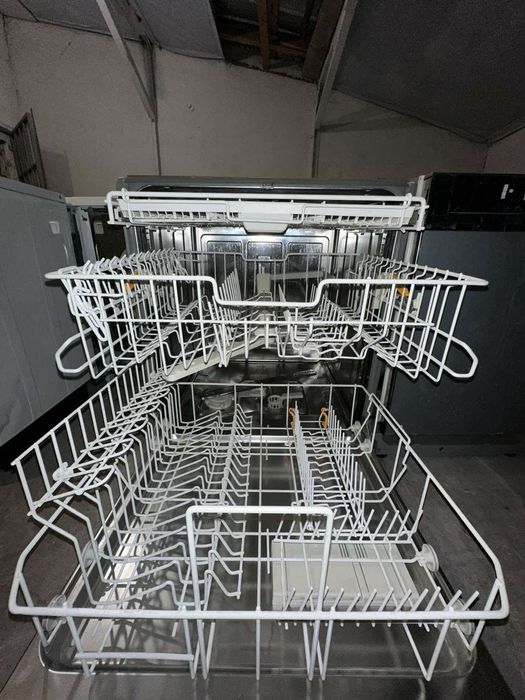 Съдомиялна +гаранция. MIELE пълно вграждане. Безплатна доставка  София