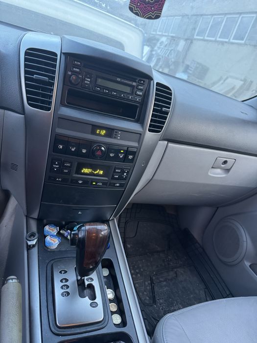На части KIA sorento  2.5