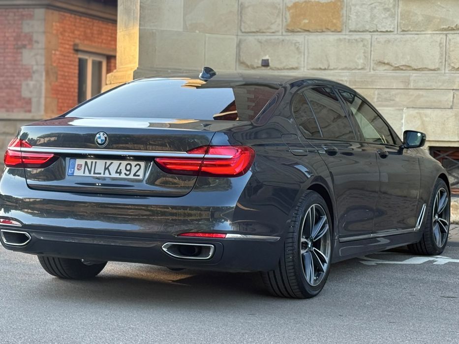 BMW 7 Series 2016 — imagine 5
