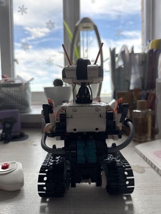 Lego-Cada Z_Robot