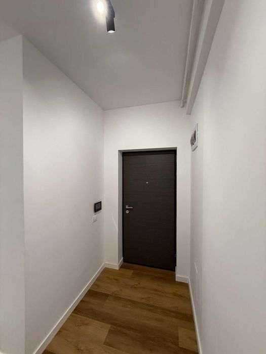 Apartament 2 camere Lux, Nemobilat, ideal Birou - Bd. Decebal