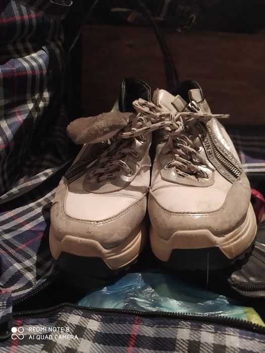 Кроссовки утеплённые меховые