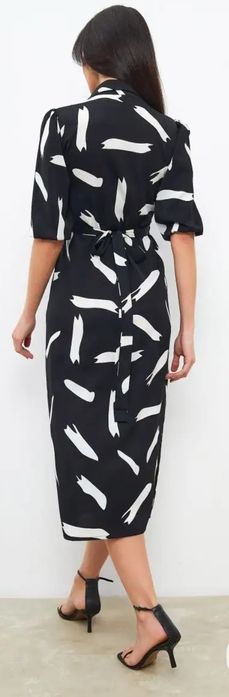 Платье с запахом