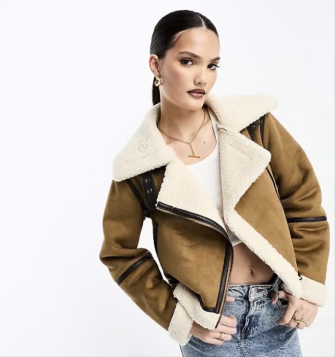 Дамско яке Stradivarius