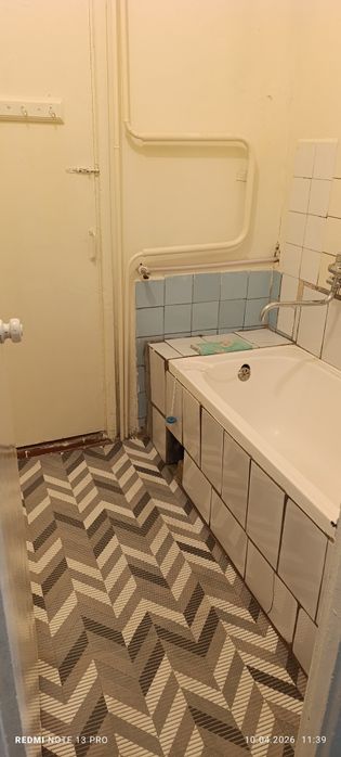 МЕТРО Юнусабад -11 аренда 2х комнатная квартира ПУСТАЯ