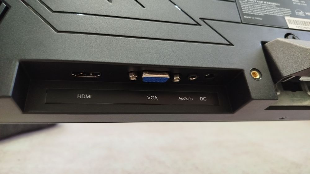 Монитор X-Game T215