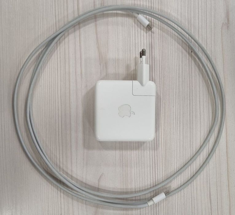 Macbook Pro M1 8/256