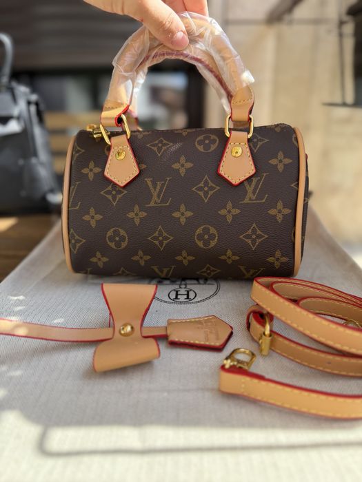Louis Vuitton Speedy