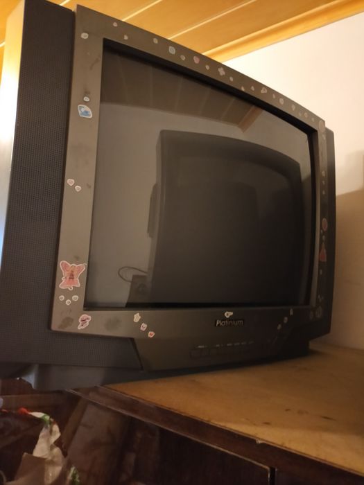 Televizor Platinum funcțional