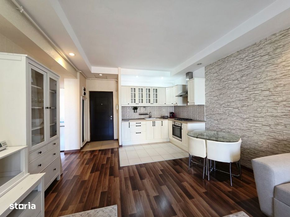 Apartament 2 camere Cosmopolis | Vedere piscină | Parcare inclusă