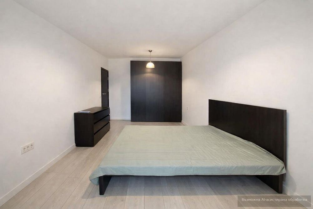 Дава се под наем Двустаен апартамент в Варна, Център - 80 кв.м за 600 € - Снимка #3