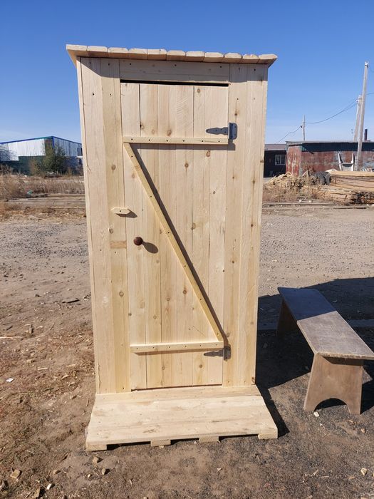 Продам деревянные туалеты дачные
