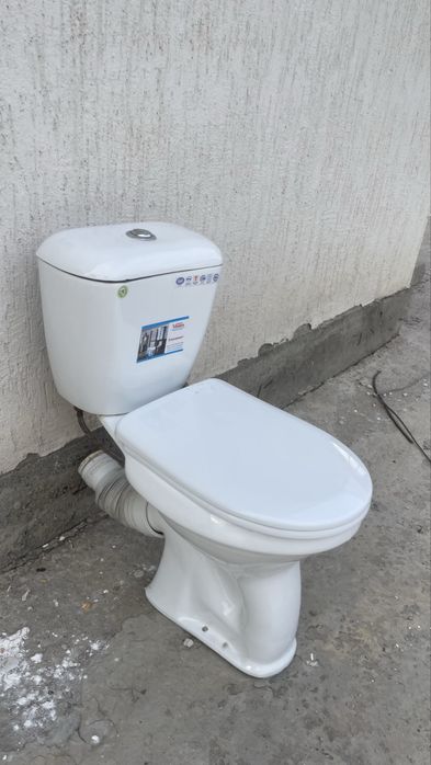 Унитаз Б/у белый