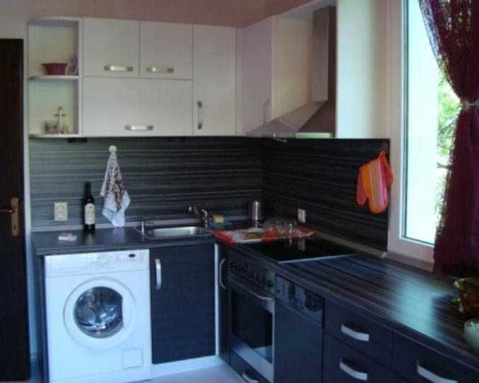 Дава се под наем Двустаен апартамент в София, Изток - 65 кв.м за 518.67 € - Снимка #1