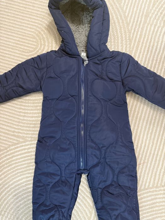 Продается детский комбинезон