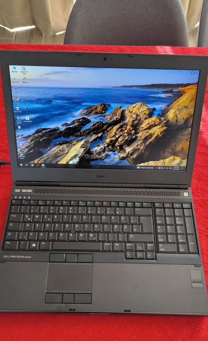 Лаптоп Dell Precision M4800