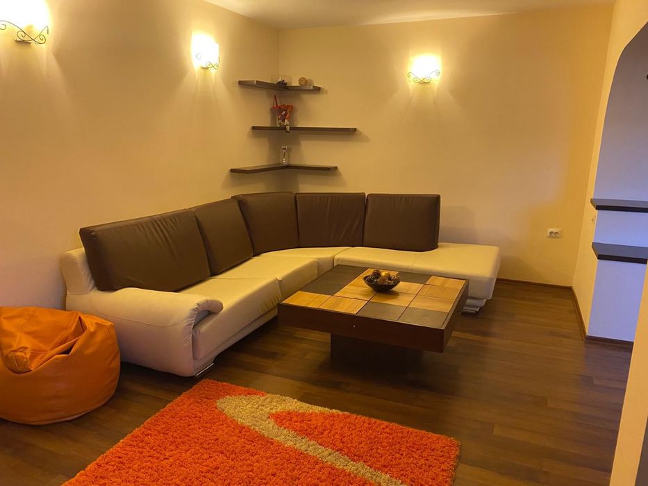 Inchiriez apartament 3 camere