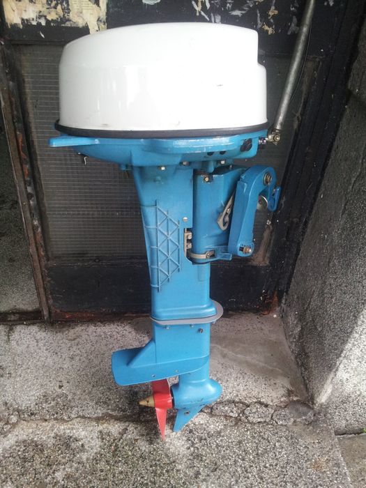 Извънбордов двигател Furelle 7,5