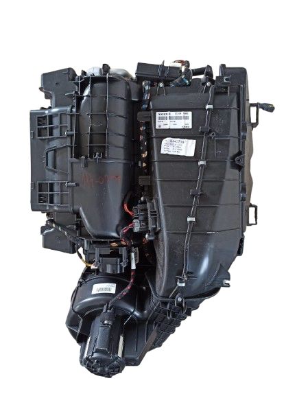 Habitaclu incalzire cabina volvo cod 84437187 Volvo FH generatia