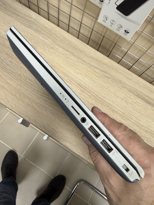 Лаптоп Asus X409f - i3, 14”, отличен