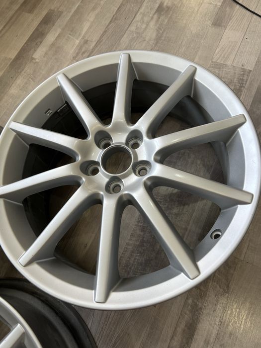 Оригинальные диски subaru legacy specB.