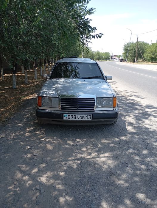 Мерседес бенз  w124