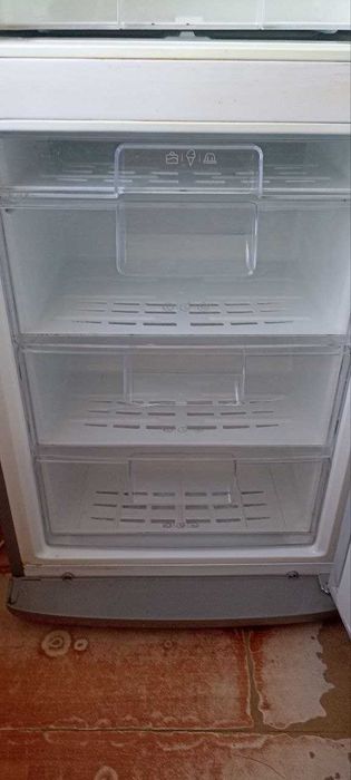 Холодильник LG (БУ)