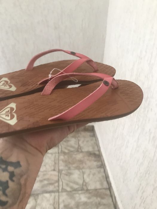 Кожени чехли ROXY