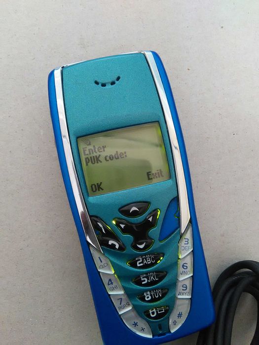 Nokia 8210 Нокия