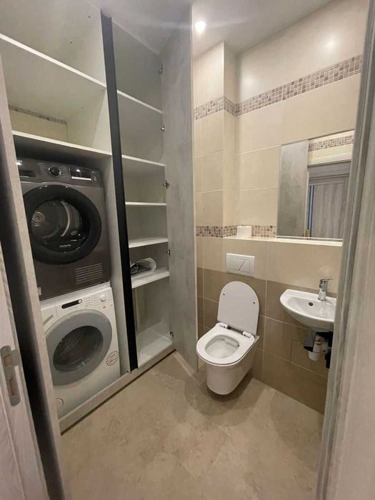 Дава се под наем Тристаен апартамент в София, Младост 1А - 76 кв.м за 475 € - Снимка #2