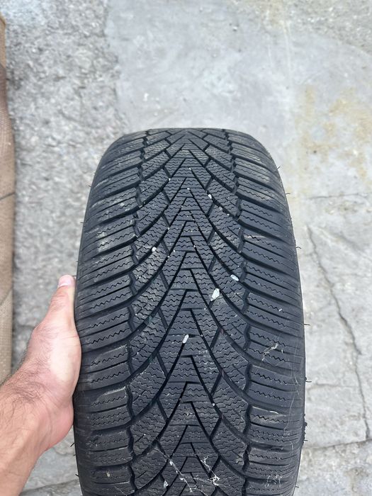 Продам шины R17 205/40