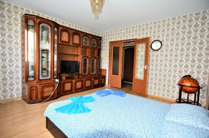 2часа 2000, Сарыарка 11-кенесары