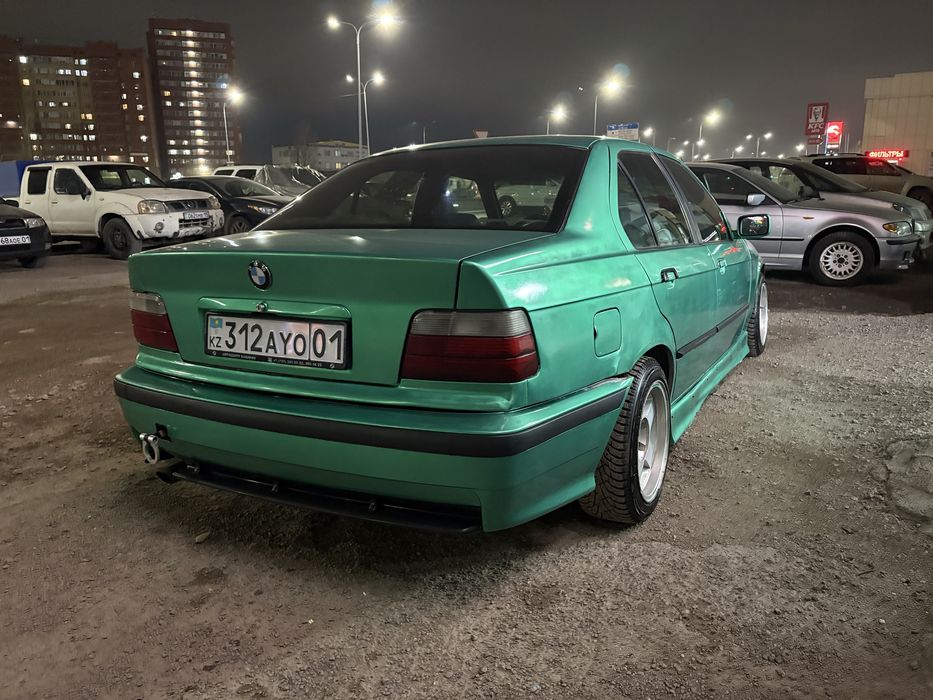 1991г BMW E36 325i
