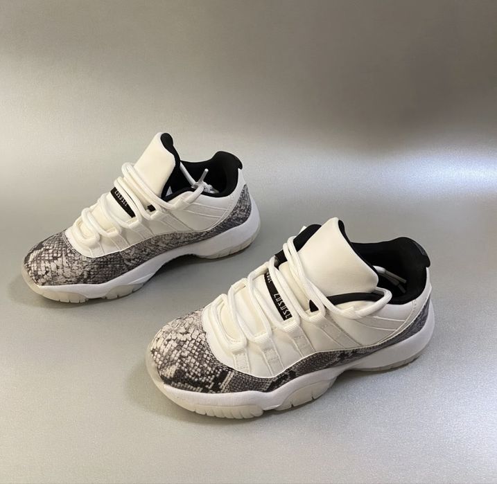 Air Jordan 11LOW