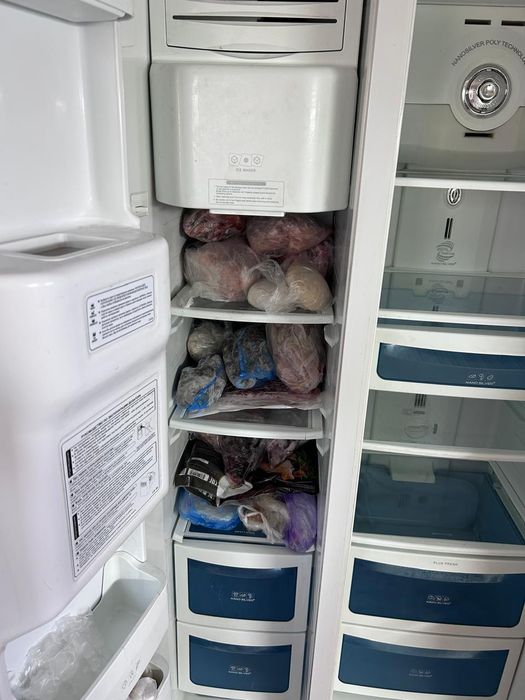 Холодильник белый