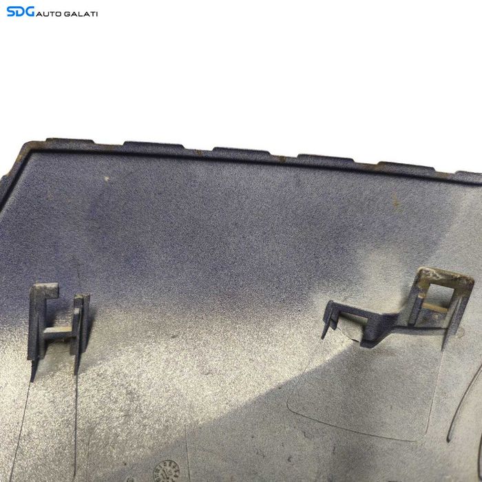 Capac Plastic de la Oglinda Dreapta Renault Megane 3 2008 - 2016 (Mici Defecte de Prindere) [K6280]
