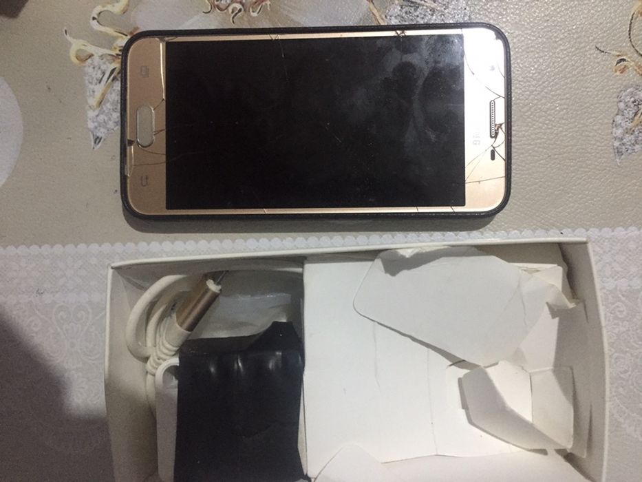 Samaung j5 prime ekran getgan zapchasta