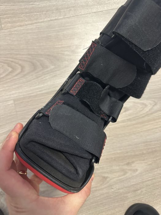 Orteza marime S ProCare XcelTrax Air Tall Walker boot