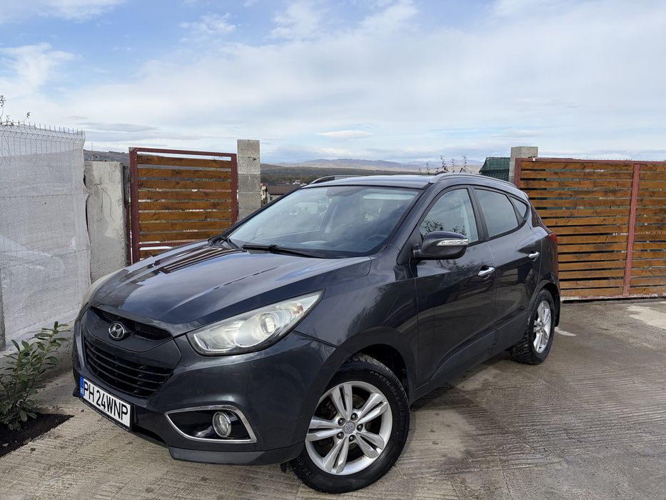 Hyundai ix35 4x4 2.0-136 cp // incalzire scaune// accept schimb