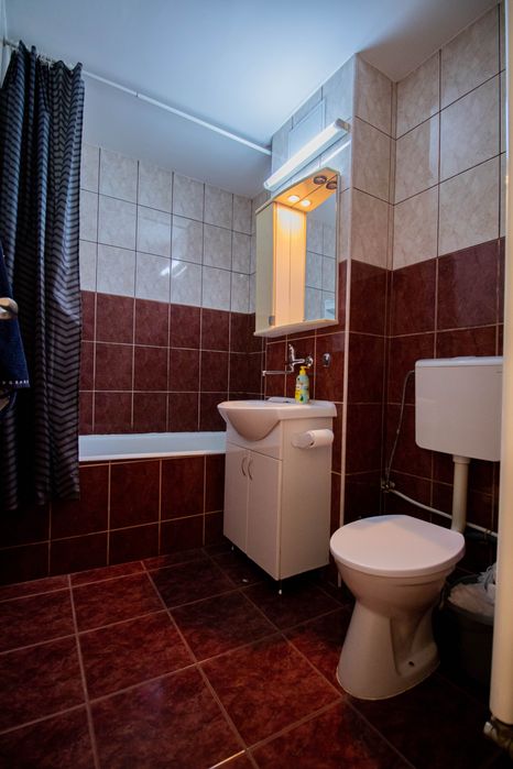 Proprietar , inchiriez ap 3 cam dec  Zorilor, str.Luceafarului