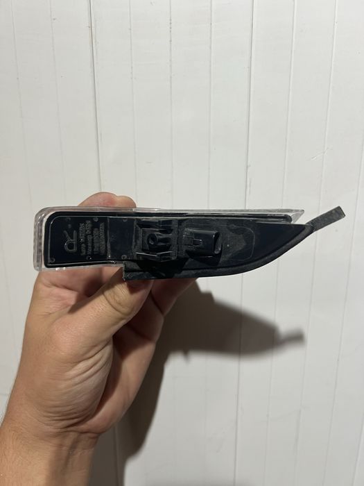 Повторитель Toyota Camry 50/55