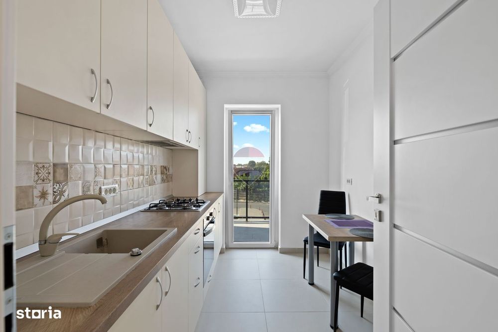 Apartament doua camere de inchiriat, Adora Park