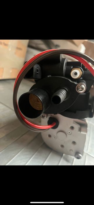 Compresor aer bmw g11 g12 perne aer bmw seria 7 seria 5 nou