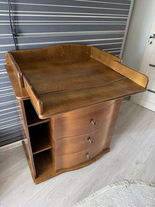 Детский комод из дерева